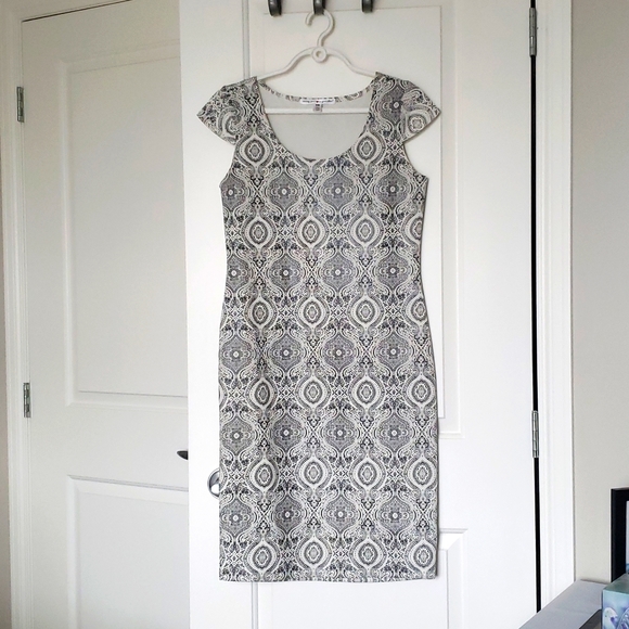 BNWOT Dress - Picture 1 of 3